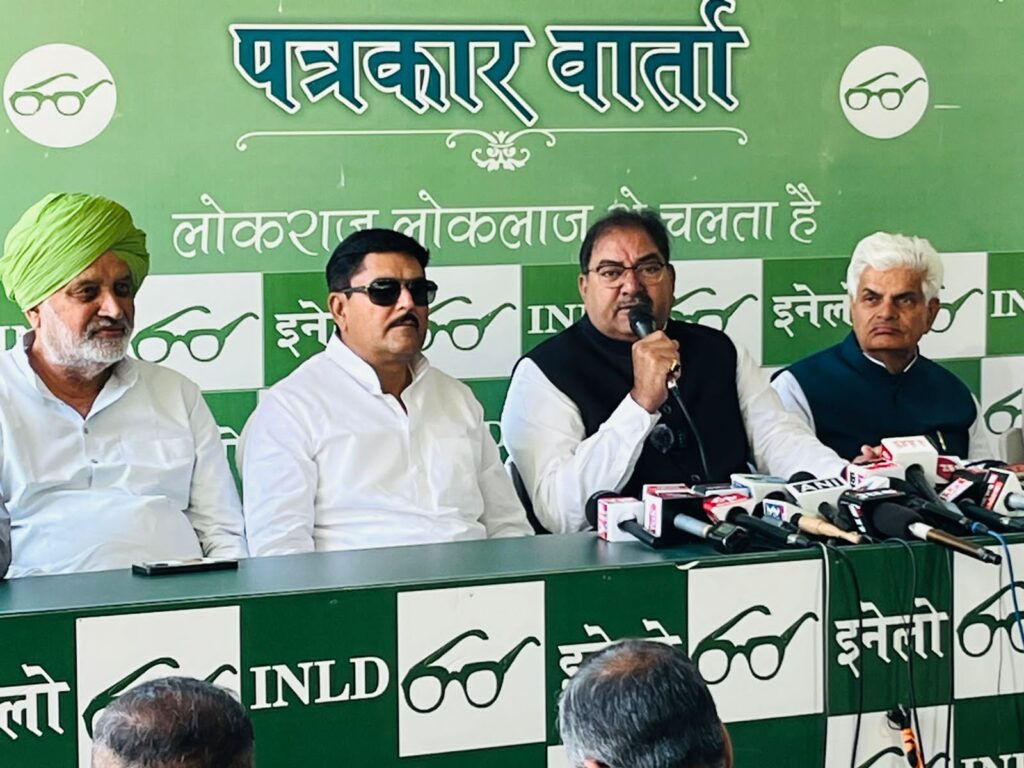 Indian National Lok Dal: पूर्व सीपीएस रामपाल माजरा इनेलो में हुए शामिल 2 Indian National Lok Dal: पूर्व सीपीएस रामपाल माजरा इनेलो में हुए शामिल