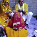 Unique wedding in Prayagraj: पूर्व प्रधान ने उठाया गरीब बेटी की शादी का बीड़ा