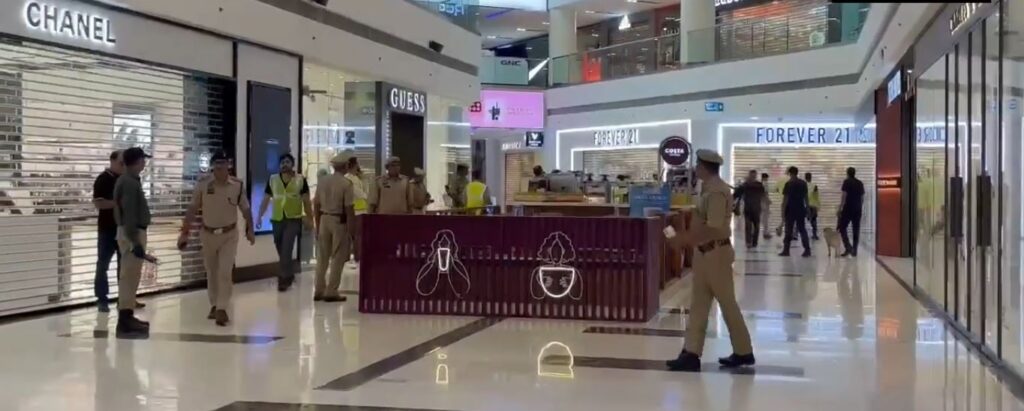 mock drill in DLF mall