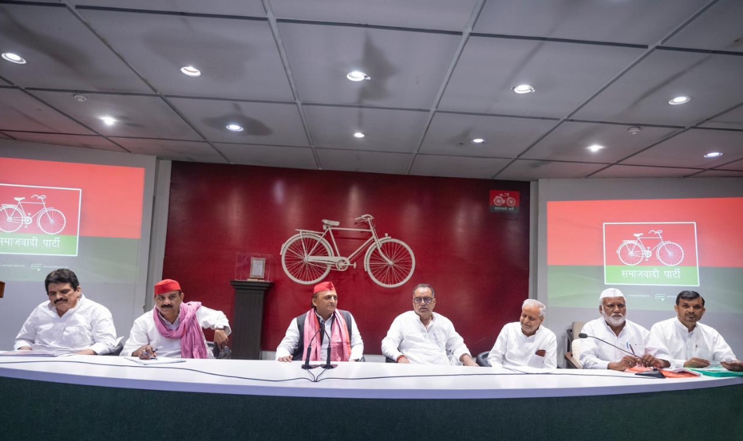 UP News: पूर्व सीएम अखिलेश यादव का बड़ा बयान चर्चा में,