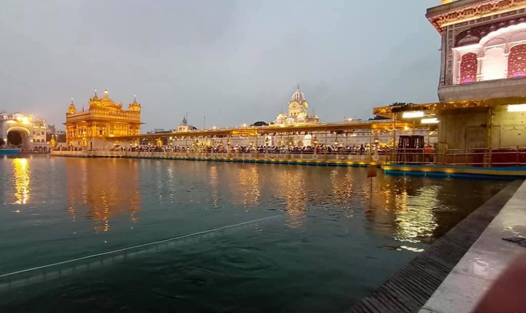 स्वर्ण मंदिर अमृतसर (Golden Temple Amritsar)