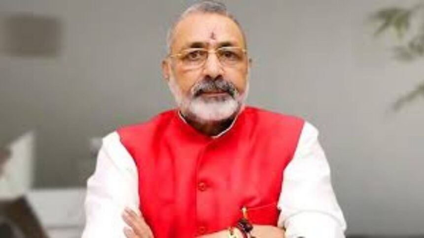 टेक्सटाइल नहीं, झटका मीट! मंत्री जी का नया विवाद 1 Giriraj singh